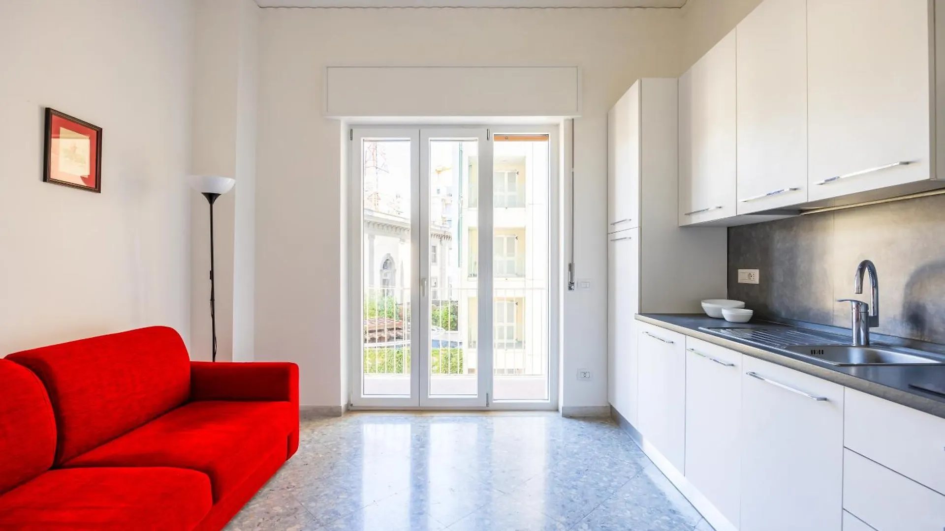Beverello Apartment Naples 0*,  Italy