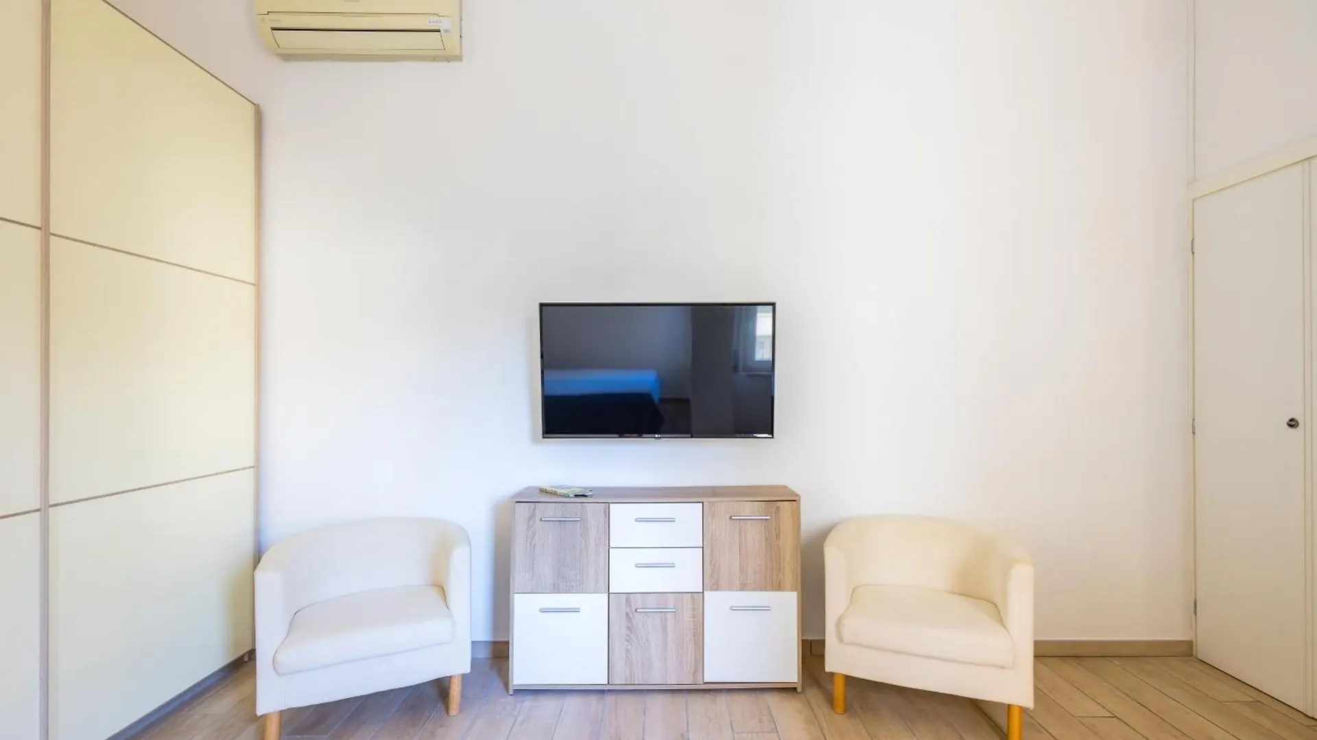 Beverello Apartment Naples